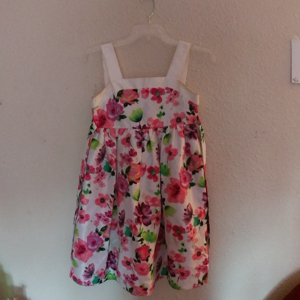 Sleeveless Floral Dress
